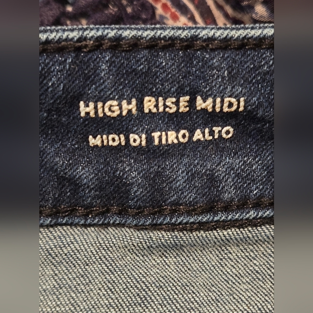 ❤️ NWOT Universal Thread High Rise Denim Shorts - Picture 6 of 7